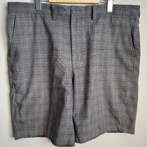 Haggar Men's 36 Casual Chino Dress Shorts Grey Check Golf Preppy Cruise Resort‎